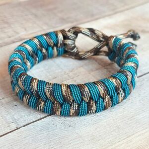Handmade Paracord Bracelet Adjustable Unisex Turquoise Brown Desert Camo